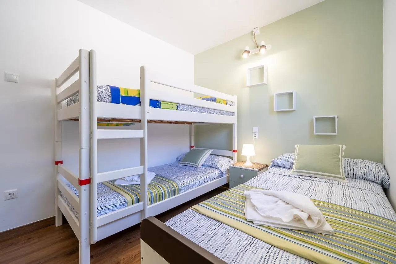 Complejo Colibri 8 Villa Cambrils 0*,